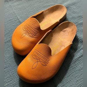 Papillo by Birkenstock Leather Clogs